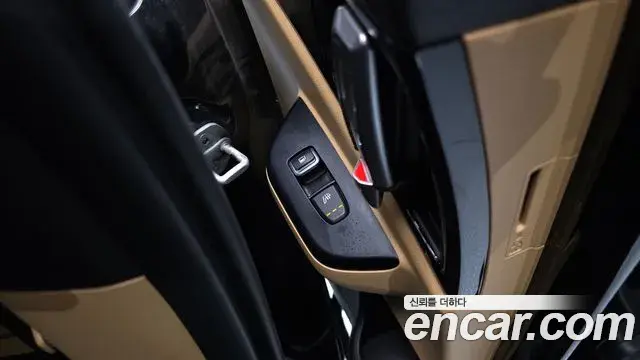 Kia Carnival 2021 — Photo 19/20