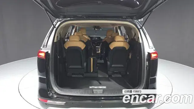Kia Carnival 2021 — Photo 20/20