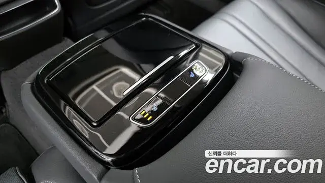 Genesis G80 2020 — ფოტო 19/20