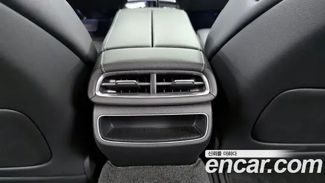 Genesis G80 2020 — ფოტო 5/20