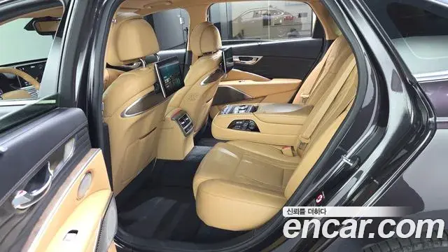 Kia The K9 2021 — Photo 12/20