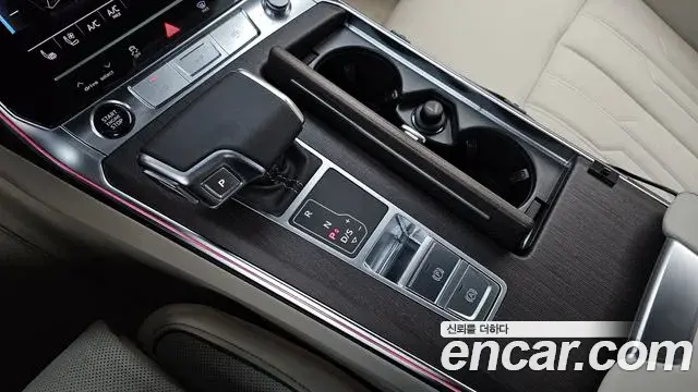 Audi A6 2025 — Photo 1/20