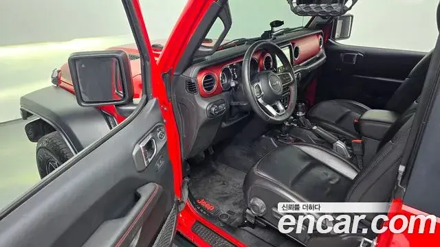 Jeep Wrangler 2019 — Şəkil 19/21