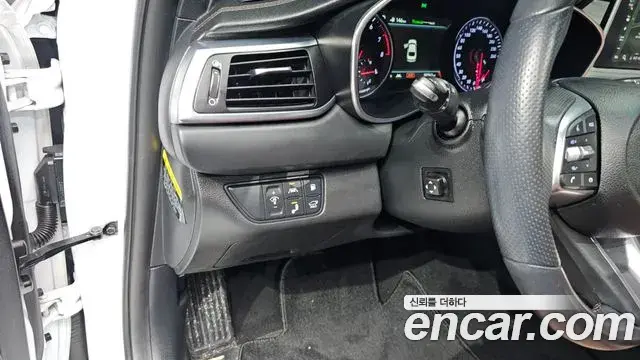 Genesis G70 2019 — ფოტო 2/20