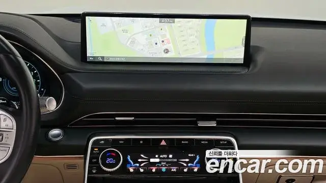 Genesis GV80 2021 — ფოტო 17/20