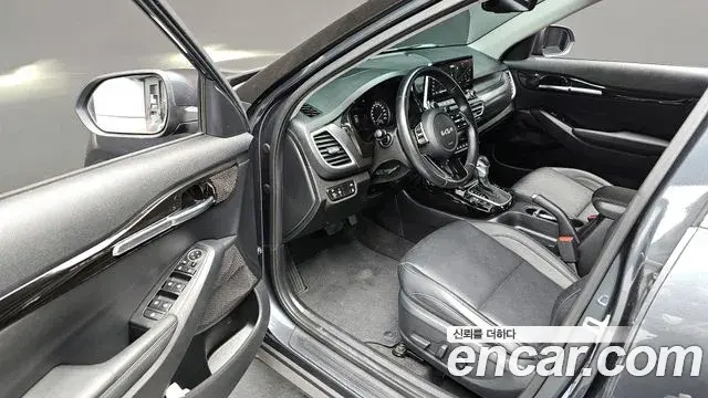 Kia Seltos 2022 — Şəkil 3/20