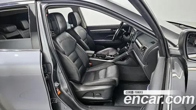 Renault Samsung QM6 2022 — ფოტო 9/20