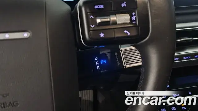 Hyundai Grandeur Hybrid 2023 — ფოტო 4/20