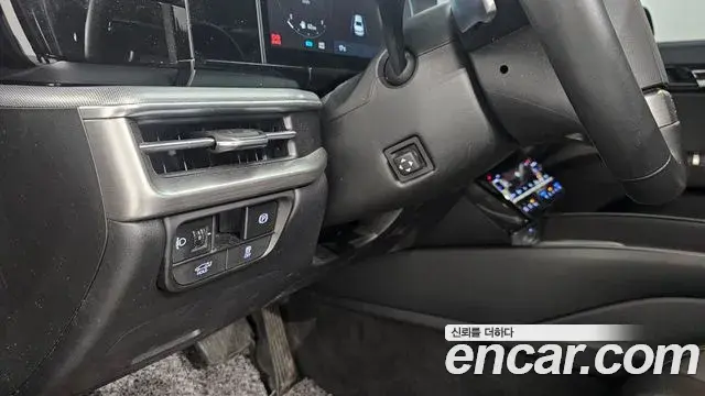 Hyundai Grandeur Hybrid 2023 — ფოტო 18/20