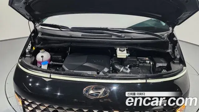 Hyundai Staria 2021 — Şəkil 13/20