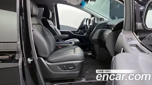 Hyundai Staria 2021 — Şəkil 20/20