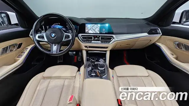 BMW 3 Series 2022 — ფოტო 24/30