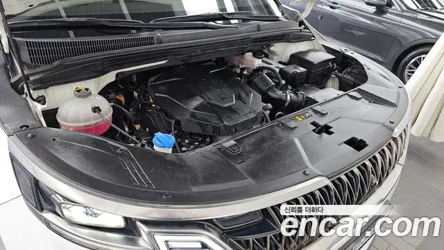 Kia Carnival 2021 — Фото 6/20