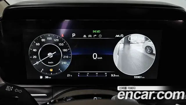 Kia Carnival 2021 — Фото 8/20