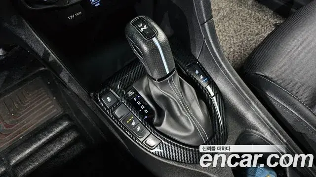 Hyundai Veloster 2021 — Şəkil 3/20