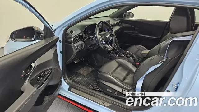 Hyundai Veloster 2021 — Şəkil 19/20