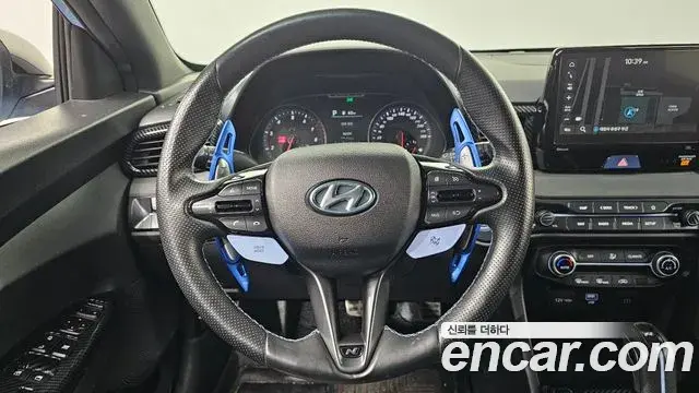 Hyundai Veloster 2021 — Şəkil 12/20