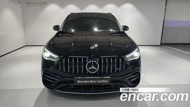 Mercedes-Benz GLA-Class 2023 — Фото 5/20