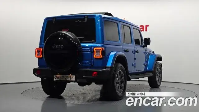 Jeep Wrangler 2022 — Фото 2/20