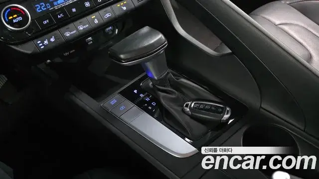Hyundai Avante 2020 — Фото 9/20