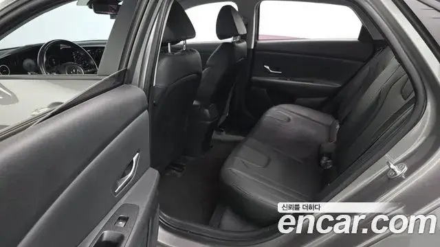 Hyundai Avante 2020 — Фото 11/20