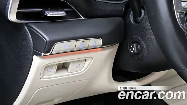 Genesis GV80 2021 — Photo 16/20