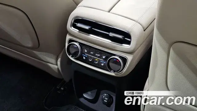 Genesis GV80 2021 — Photo 12/20