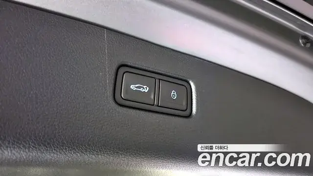 Genesis GV80 2021 — Photo 3/20