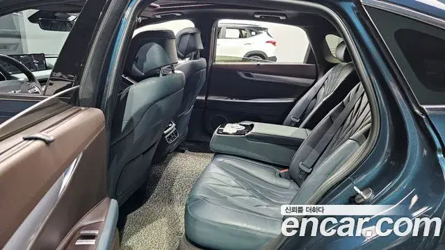 Genesis G80 2022 — Şəkil 18/20