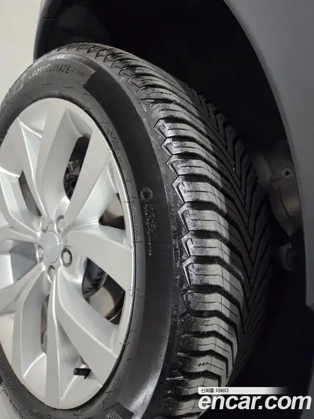Land Rover Discovery Sport 2022 — Şəkil 12/19
