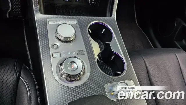 Genesis GV80 Coupe 2024 — Photo 18/20