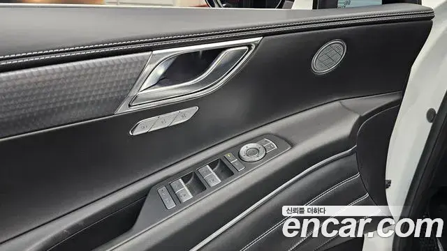 Genesis GV80 Coupe 2024 — Photo 15/20