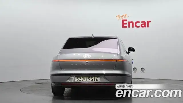 Hyundai Grandeur 2023 — Фото 4/20