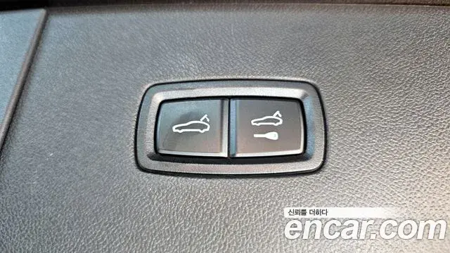 Porsche Cayenne 2022 — Photo 5/20