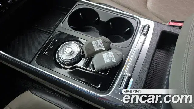Kia Carnival 2024 — Photo 11/20