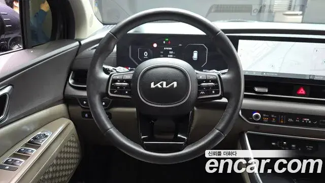 Kia Carnival 2024 — Photo 19/20
