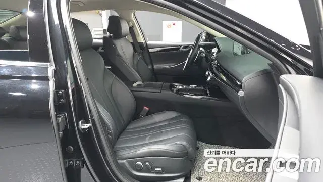 Genesis G80 2022 — Şəkil 14/20
