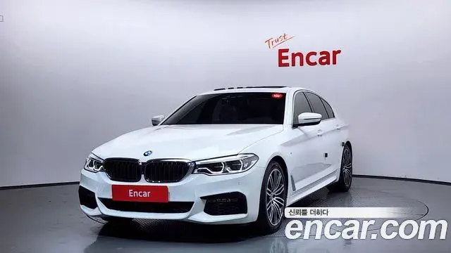 BMW 5 Series 2019 — Şəkil 18/20