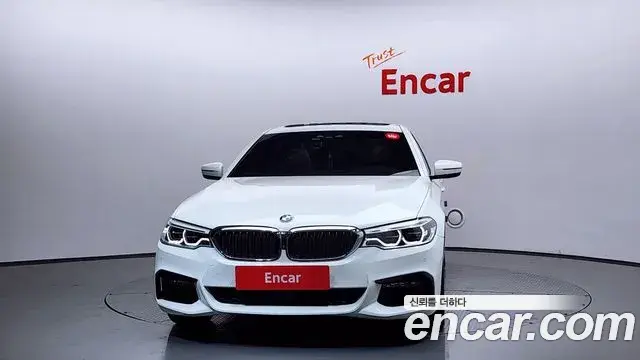BMW 5 Series 2019 — Şəkil 2/20