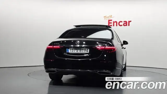 Mercedes-Benz S-Class 2022 — ფოტო 9/20