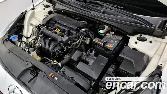 Hyundai The New Avante Hybrid 2020 — Şəkil 12/20