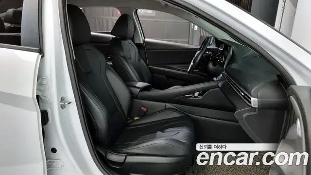 Hyundai The New Avante Hybrid 2020 — Şəkil 2/20