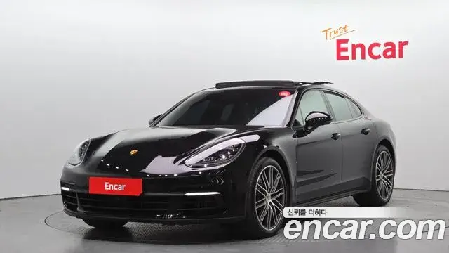 Porsche Panamera 2018 — Фото 1/20