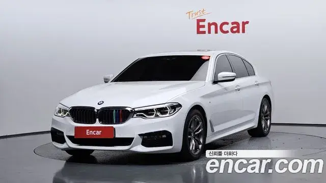 BMW 5 Series 2018 — Фото 1/20