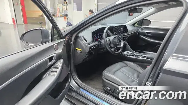 Hyundai Sonata 2019 — Фото 10/20