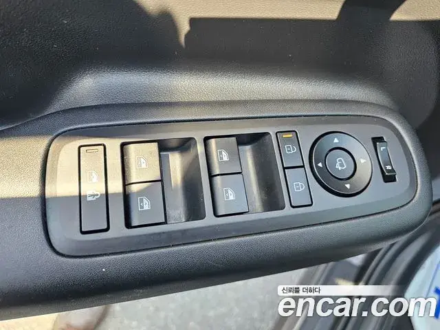 Hyundai Santa Fe 2024 — ფოტო 11/20