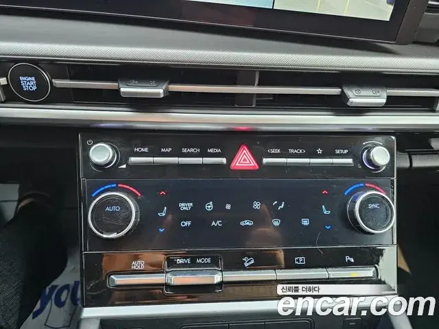 Hyundai Santa Fe 2024 — ფოტო 6/20