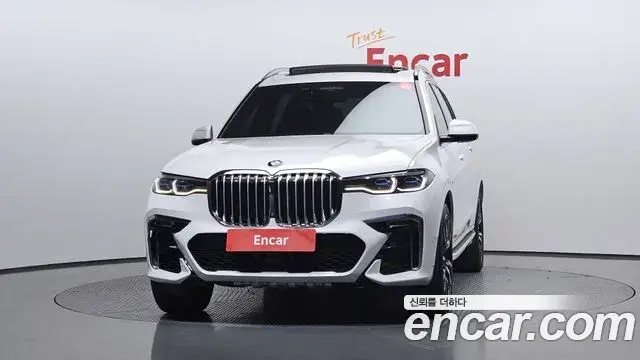BMW X7 2020 — Photo 13/20