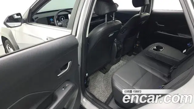 Hyundai Kona Hybrid 2023 — ფოტო 3/20