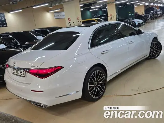 Mercedes-Benz S-Class 2024 — Фото 1/20